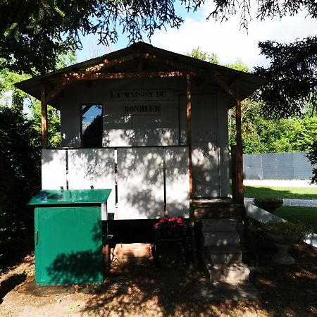 L'Authentique Acomodação com café da manhã Eurre Exterior foto
